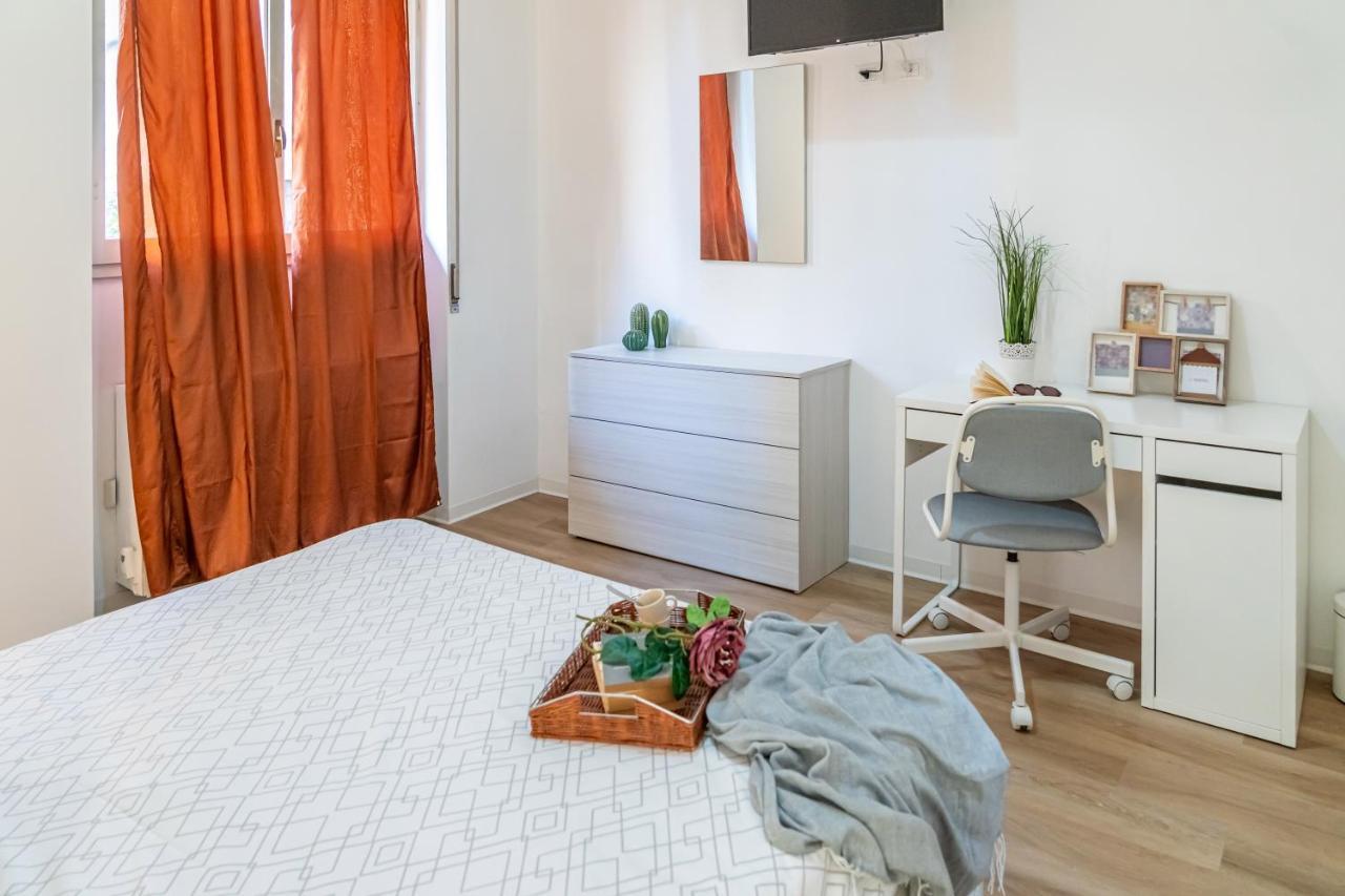 Casa Golgi - Pavia City - By Host4U Ngoại thất bức ảnh