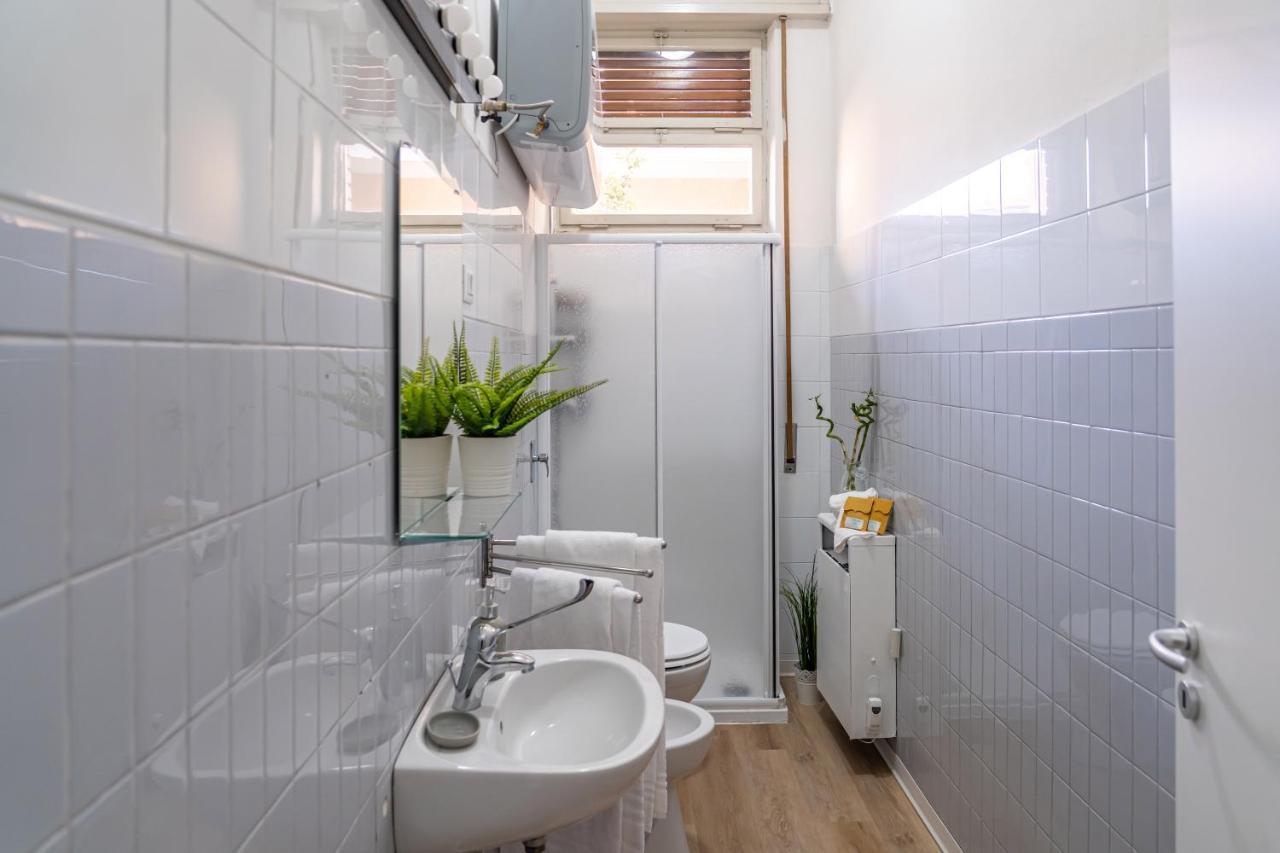 Casa Golgi - Pavia City - By Host4U Ngoại thất bức ảnh