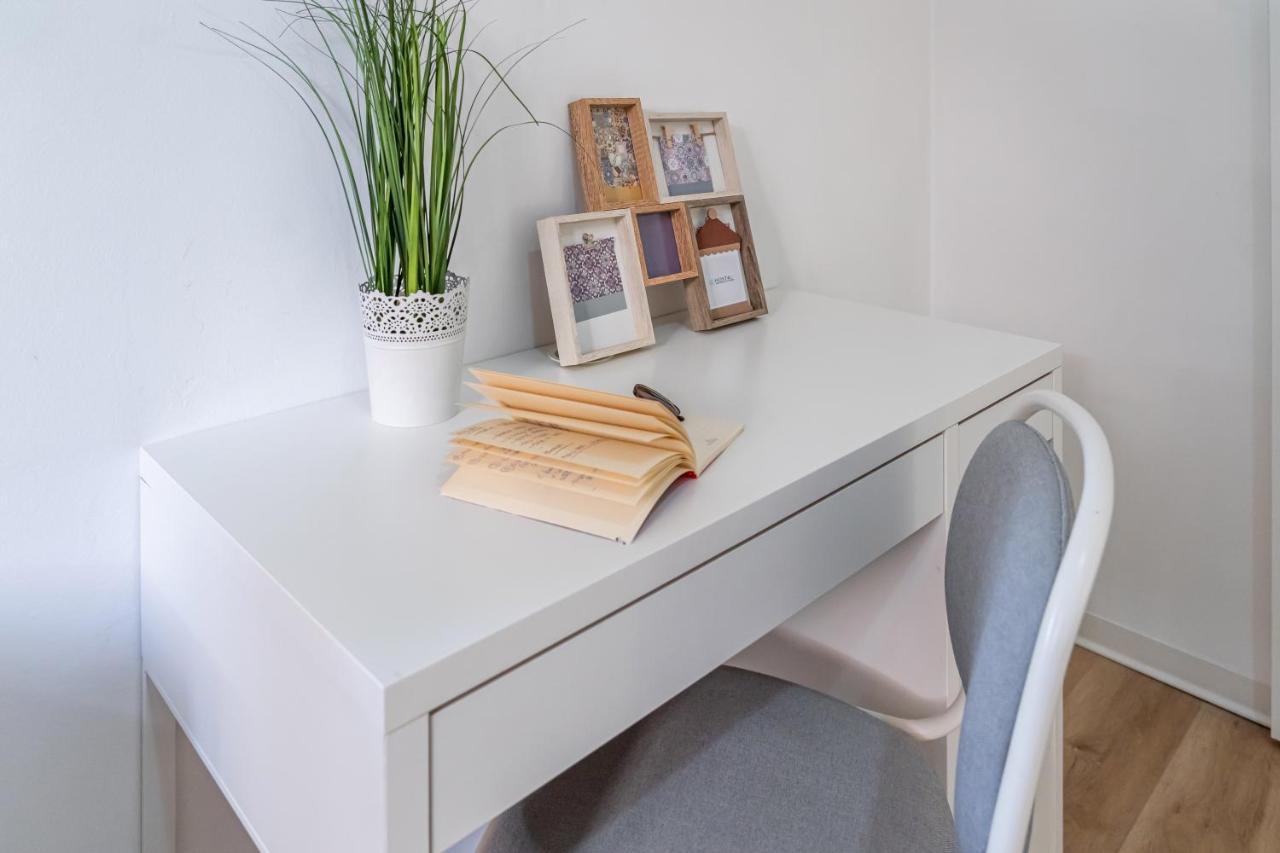 Casa Golgi - Pavia City - By Host4U Ngoại thất bức ảnh